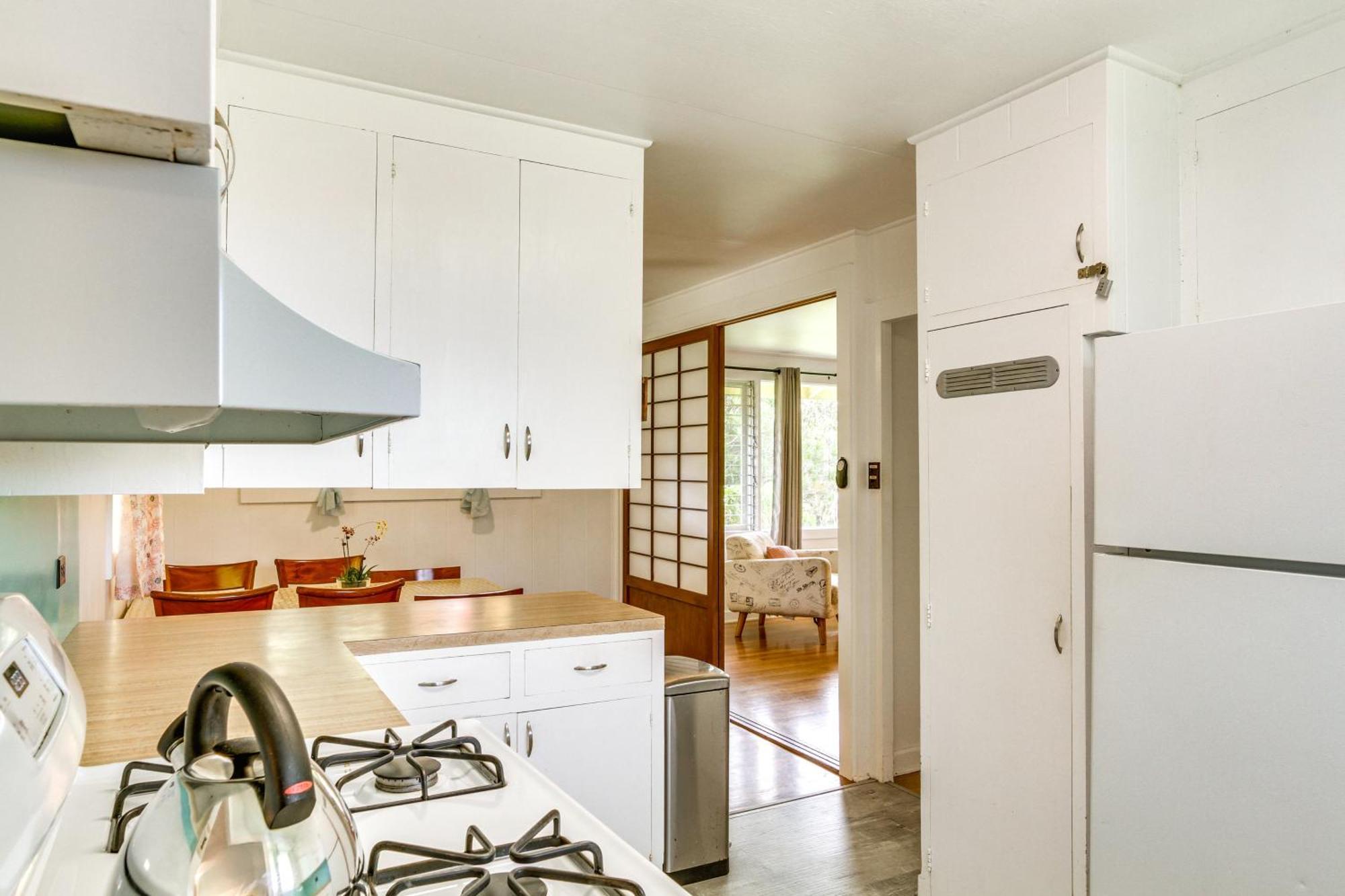 Charming Historic Hilo House Minutes To Beach! Ngoại thất bức ảnh